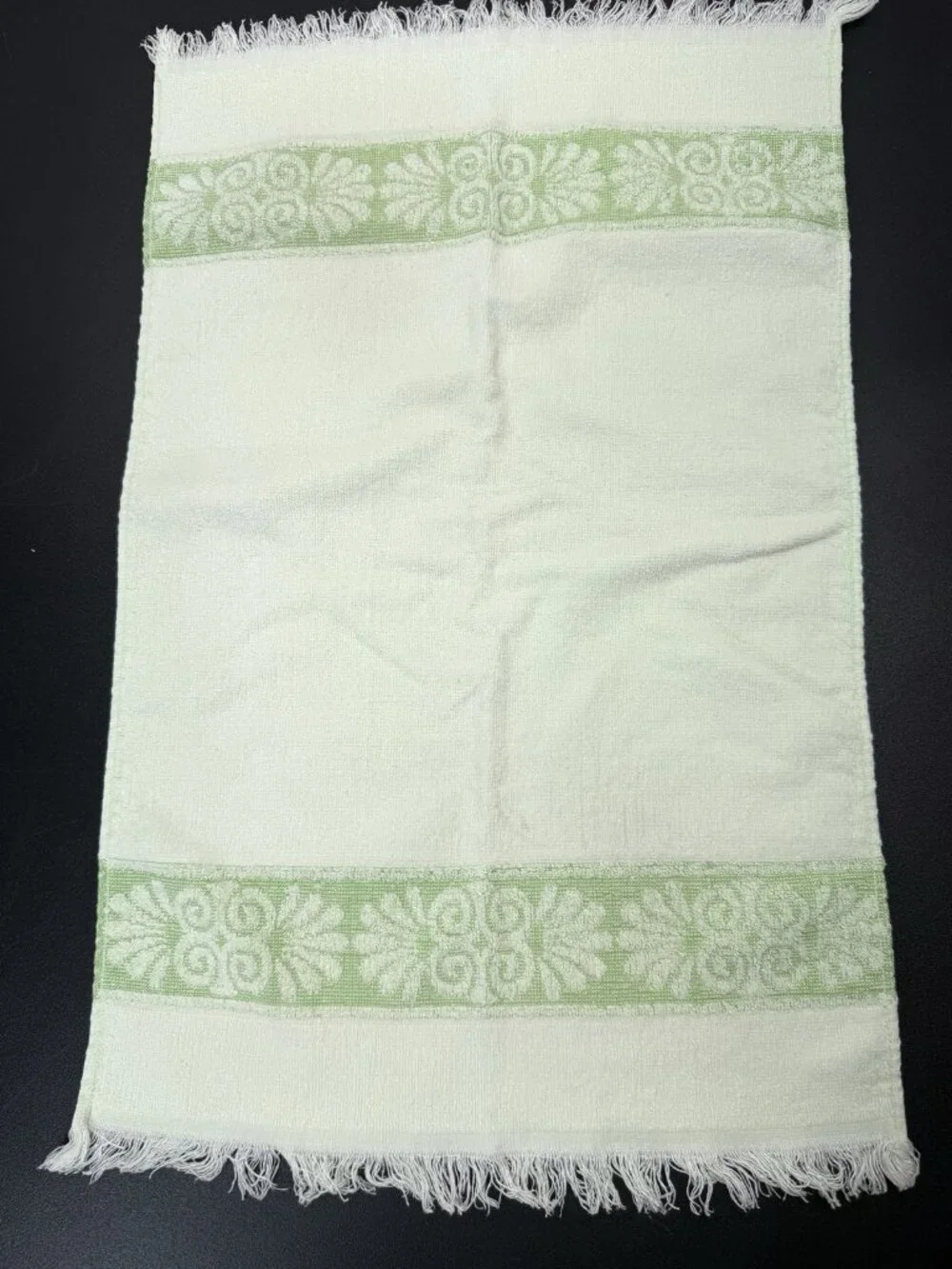 4 Vintage Cannon Monticello Light Green Hand Towels Santa Cruz Sculpted